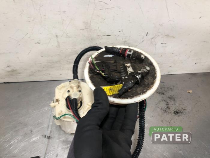 Gebruikte Benzinepomp Ford Focus 1 Wagon 1.4 16V Prijs € 21,00 Margeregeling aangeboden door Autoparts Pater