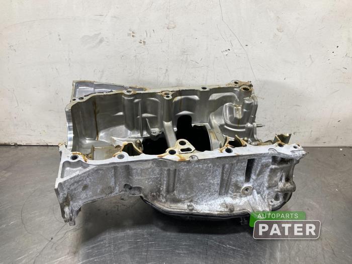 Gebruikte Carterpan Toyota RAV4 (A4) 2.5 Hybrid 16V VVT-i 4x4 Prijs € 157,50 Margeregeling aangeboden door Autoparts Pater