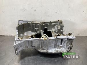 Gebruikte Carterpan Toyota RAV4 (A4) 2.5 Hybrid 16V VVT-i 4x4 Prijs € 157,50 Margeregeling aangeboden door Autoparts Pater