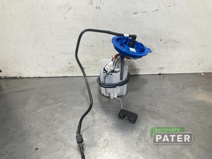 Gebruikte Tank element Pomp Volkswagen T-Roc I 1.5 TSI Evo BMT 16V Prijs € 42,00 Margeregeling aangeboden door Autoparts Pater