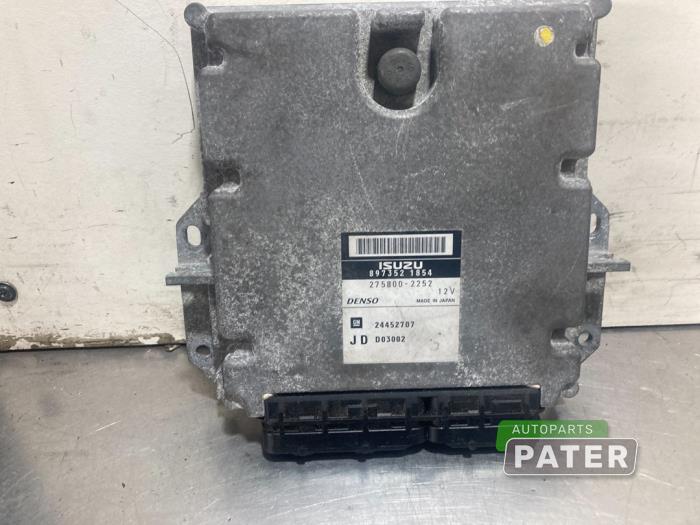 Gebruikte Computer Motormanagement Opel Signum (F48) 3.0 CDTI V6 24V Prijs € 68,25 Margeregeling aangeboden door Autoparts Pater