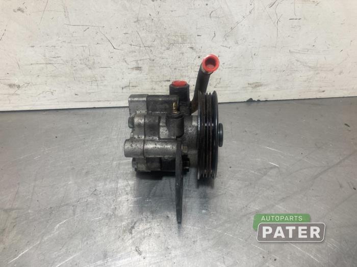 Gebruikte Servopomp Chevrolet Spark 1.0 16V Bifuel Prijs € 15,75 Margeregeling aangeboden door Autoparts Pater