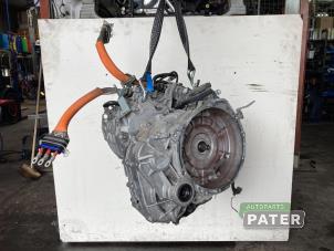 Gebruikte Automaatbak Mitsubishi Outlander (GF/GG) 2.0 16V PHEV 4x4 Prijs € 525,00 Margeregeling aangeboden door Autoparts Pater