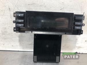 Gebruikte Display Interieur Volvo V70 (BW) 2.4 D5 20V Prijs € 15,75 Margeregeling aangeboden door Autoparts Pater