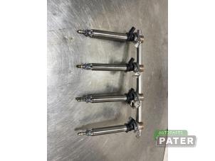 Gebruikte Common rail (Injectie) Mercedes A (W176) 1.6 A-180 16V Prijs € 210,00 Margeregeling aangeboden door Autoparts Pater