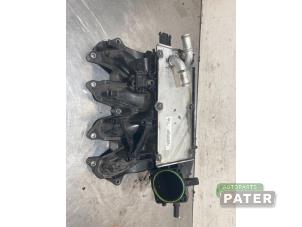 Gebruikte Inlaatspruitstuk Volkswagen Polo V (6R) 1.2 TSI Prijs € 99,75 Margeregeling aangeboden door Autoparts Pater