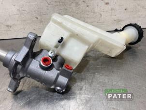 Gebruikte Hoofdremcilinder Nissan Micra (K14) 0.9 IG-T 12V Prijs € 21,00 Margeregeling aangeboden door Autoparts Pater