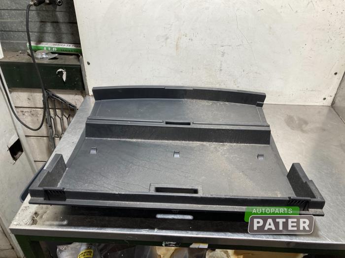 Gebruikte Diversen Toyota Avensis Wagon (T27) 1.8 16V VVT-i Prijs € 26,25 Margeregeling aangeboden door Autoparts Pater