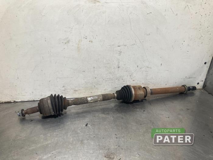 Gebruikte Steekas rechts-voor Renault Megane IV Estate (RFBK) 1.3 TCE 160 16V Prijs € 131,25 Margeregeling aangeboden door Autoparts Pater