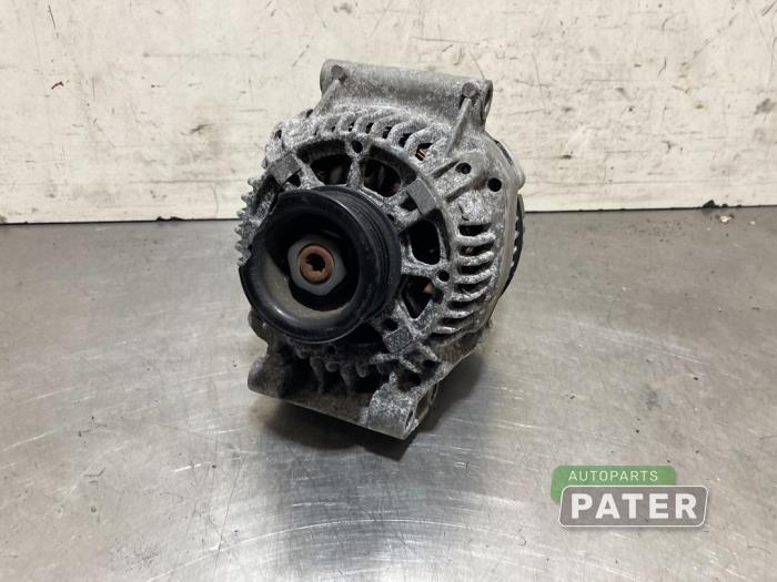 Gebruikte Dynamo Renault Megane Coupé (DA) 1.4 16V Prijs € 21,00 Margeregeling aangeboden door Autoparts Pater