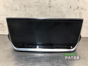 Gebruikte Display Interieur Peugeot 208 II (UB/UH/UP) 1.2 Vti 12V PureTech 100 Prijs € 367,50 Margeregeling aangeboden door Autoparts Pater