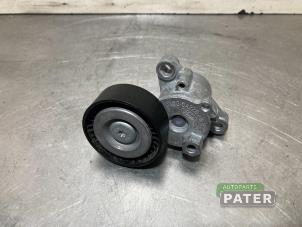 Gebruikte Spanrol Multiriem Ford Focus 4 Wagon 1.0 Ti-VCT EcoBoost 12V 125 Prijs € 10,50 Margeregeling aangeboden door Autoparts Pater
