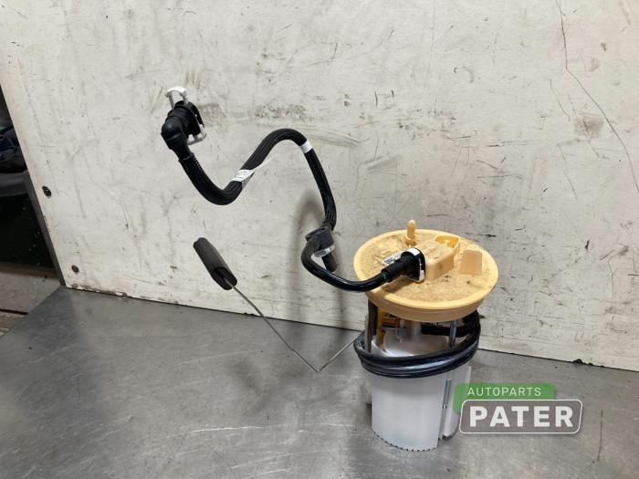 Gebruikte Tank element Pomp Ford Focus 4 Wagon 1.0 Ti-VCT EcoBoost 12V 125 Prijs € 63,00 Margeregeling aangeboden door Autoparts Pater
