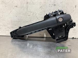 Gebruikte Deurgreep 2Deurs links Mercedes Vito (447.6) 2.0 116 CDI 16V Prijs € 31,76 Inclusief btw aangeboden door Autoparts Pater