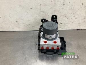 Gebruikte ABS Pomp Mercedes Vito (447.6) 2.0 116 CDI 16V Prijs € 120,70 Inclusief btw aangeboden door Autoparts Pater