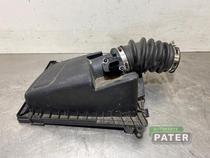 Gebruikte Luchtfilterhuis Ford Focus 4 Wagon 1.5 EcoBlue 120 Prijs € 42,00 Margeregeling aangeboden door Autoparts Pater
