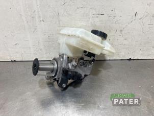 Gebruikte Hoofdremcilinder Volkswagen T-Roc I 1.5 TSI Evo BMT 16V Prijs € 26,25 Margeregeling aangeboden door Autoparts Pater