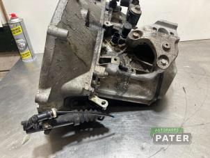 Gebruikte Versnellingsbak Citroen C4 Cactus (0B/0P) 1.2 PureTech 82 12V Prijs € 210,00 Margeregeling aangeboden door Autoparts Pater