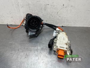 Gebruikte Oplaadpunt stekker aansluiting Volvo XC60 II (UZ) 2.0 T8 16V Recharge, Twin Engine AWD Prijs € 157,50 Margeregeling aangeboden door Autoparts Pater