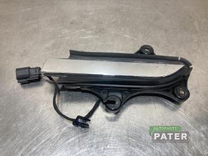 Gebruikte Deurgreep 4Deurs links-achter Tesla Model X EV AWD Prijs € 78,75 Margeregeling aangeboden door Autoparts Pater