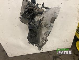 Gebruikte Versnellingsbak Volvo V50 (MW) 1.8 16V Prijs € 210,00 Margeregeling aangeboden door Autoparts Pater