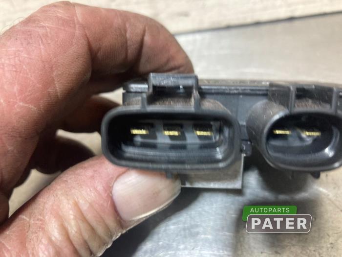 Koelvinweerstand van een Toyota Yaris IV (P21/PA1/PH1) 1.5 12V Hybrid 2021