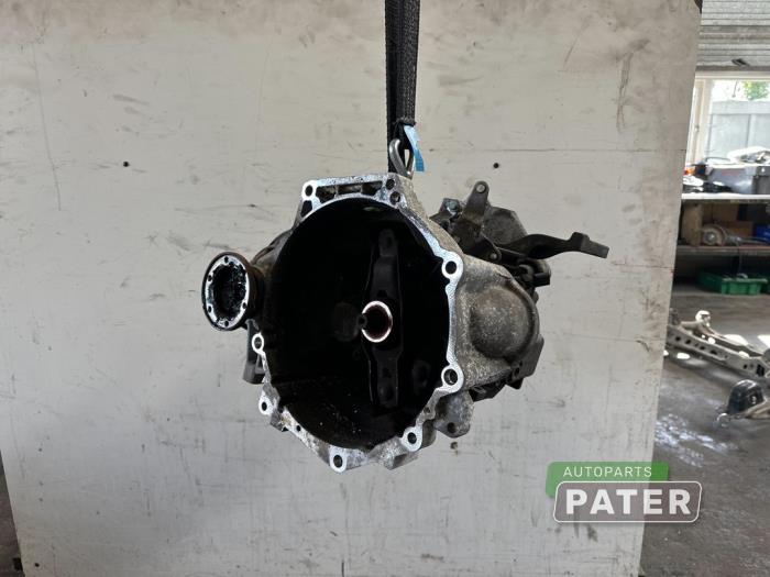 Gebruikte Versnellingsbak Volkswagen Touran (1T1/T2) 2.0 FSI 16V Prijs € 315,00 Margeregeling aangeboden door Autoparts Pater