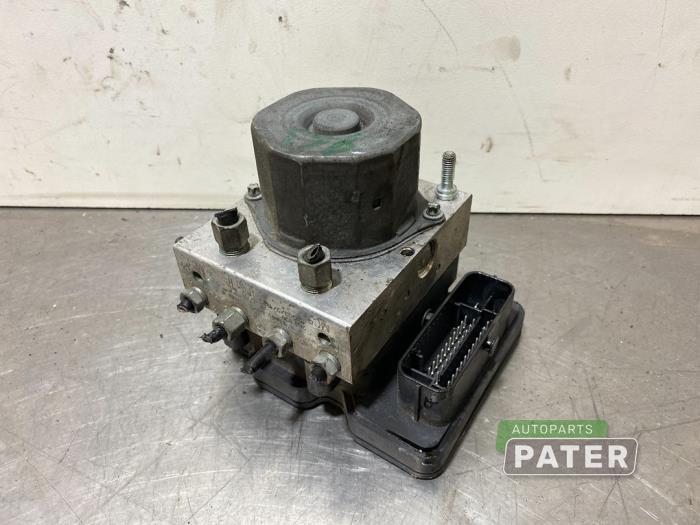 Gebruikte ABS Pomp Nissan Qashqai (J11) 1.5 dCi DPF Prijs € 78,75 Margeregeling aangeboden door Autoparts Pater