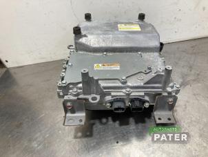 Gebruikte Inverter Mitsubishi Outlander (GF/GG) 2.0 16V PHEV 4x4 Prijs € 210,00 Margeregeling aangeboden door Autoparts Pater