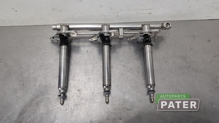 Gebruikte Common rail (Injectie) Mercedes GLK (204.7/9) 3.5 350 V6 24V 4-Matic Prijs € 42,00 Margeregeling aangeboden door Autoparts Pater