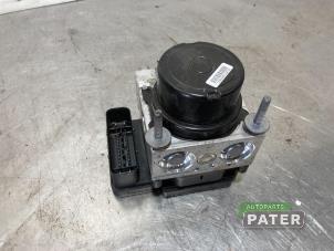 Gebruikte ABS Pomp Toyota Yaris III (P13) 1.5 16V Dual VVT-iE Prijs € 36,75 Margeregeling aangeboden door Autoparts Pater