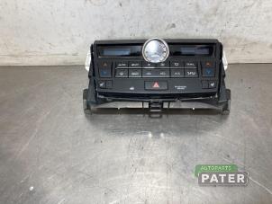 Gebruikte Kachel Bedieningspaneel Lexus NX I (Z1) 300h 2.5 16V 4x4 Prijs € 78,75 Margeregeling aangeboden door Autoparts Pater