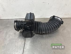 Gebruikte Aanzuigslang Lucht Opel Astra K 1.0 Turbo 12V Prijs € 21,00 Margeregeling aangeboden door Autoparts Pater