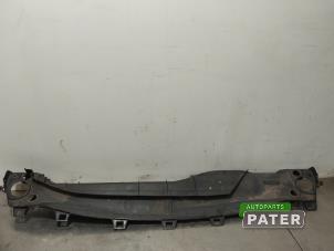 Gebruikte Paravan Opel Astra K 1.0 Turbo 12V Prijs € 42,00 Margeregeling aangeboden door Autoparts Pater