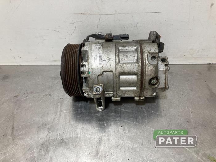 Gebruikte Pomp Airco Opel Vivaro 1.6 CDTi BiTurbo Prijs € 107,99 Inclusief btw aangeboden door Autoparts Pater