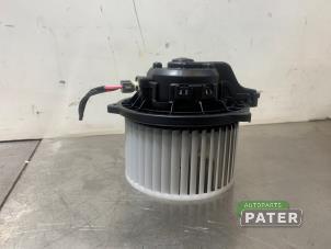 Gebruikte Chaufage Ventilatiemotor Kia Picanto (JA) 1.0 12V Prijs € 52,50 Margeregeling aangeboden door Autoparts Pater