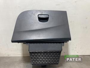 Gebruikte Dashboardkastje Seat Ibiza ST (6J8) 1.2 TSI Prijs € 31,50 Margeregeling aangeboden door Autoparts Pater