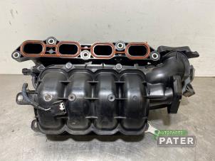 Gebruikte Inlaatspruitstuk Toyota Yaris III (P13) 1.33 16V Dual VVT-I Prijs € 63,00 Margeregeling aangeboden door Autoparts Pater