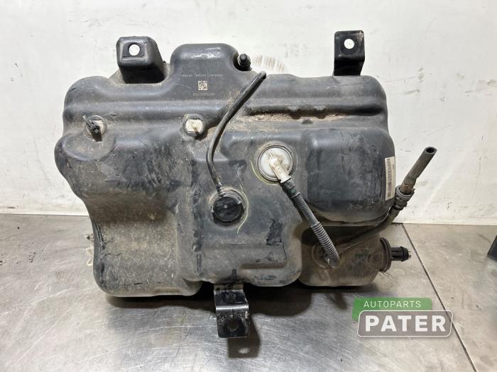 Gebruikte Ureumreservoir Opel Vivaro 1.6 CDTi BiTurbo 125 Prijs € 222,34 Inclusief btw aangeboden door Autoparts Pater