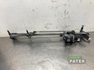 Gebruikte Ruitenwismotor + Mechaniek Mercedes GLB (247.6) 1.3 GLB-200 Turbo 16V Prijs € 52,50 Margeregeling aangeboden door Autoparts Pater