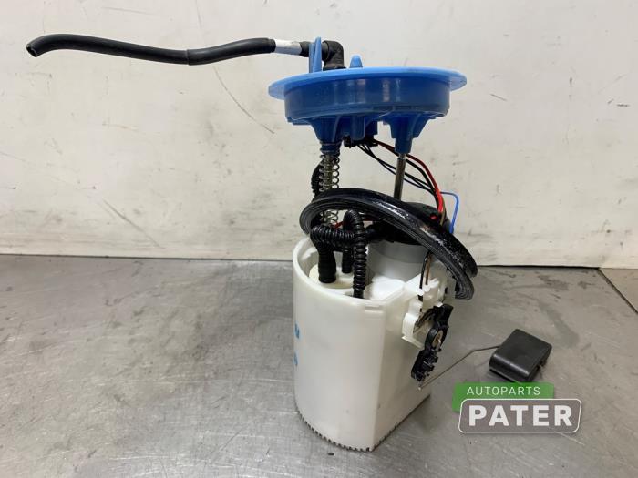 Gebruikte Benzinepomp Volkswagen Golf VII Variant (AUVV) 1.0 TSI 12V BlueMotion Technology Prijs € 42,00 Margeregeling aangeboden door Autoparts Pater