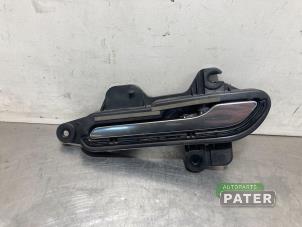 Gebruikte Deurgreep 4Deurs links-voor Tesla Model 3 Long Range AWD 75 kWh Prijs € 63,00 Margeregeling aangeboden door Autoparts Pater