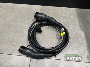 Gebruikte Oplaadkabel hybride Kia Sorento IV (MQ4) 1.6 T-GDi Plug-in Hybrid 16V 4x4 Prijs € 131,25 Margeregeling aangeboden door Autoparts Pater
