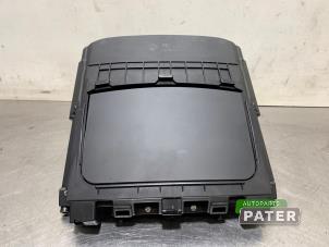 Gebruikte Head-up display Hyundai Kona (OS) 39 kWh Prijs € 294,00 Margeregeling aangeboden door Autoparts Pater