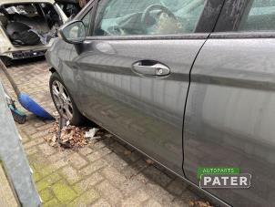 Gebruikte Portier 4Deurs links-voor Ford Fiesta 6 (JA8) 1.0 SCI 12V 80 Prijs € 420,00 Margeregeling aangeboden door Autoparts Pater