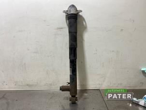 Gebruikte Schokdemper links-achter Volkswagen Golf VII (AUA) 1.4 TSI 16V Prijs € 26,25 Margeregeling aangeboden door Autoparts Pater