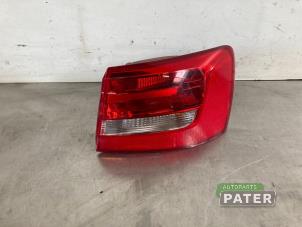 Gebruikte Achterlicht rechts Audi A6 Avant (C7) 2.0 TFSI 16V Prijs € 63,00 Margeregeling aangeboden door Autoparts Pater