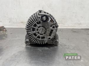 Gebruikte Dynamo Nissan Juke (F15) 1.2 DIG-T 16V Prijs € 36,75 Margeregeling aangeboden door Autoparts Pater