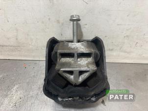 Gebruikte Motorsteun Mercedes Sprinter 3,5t (906.63) 316 CDI 16V Prijs € 31,76 Inclusief btw aangeboden door Autoparts Pater