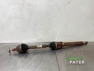 Gebruikte Aandrijfas rechts-voor Ford Focus 2 C+C 2.0 16V Prijs € 26,25 Margeregeling aangeboden door Autoparts Pater